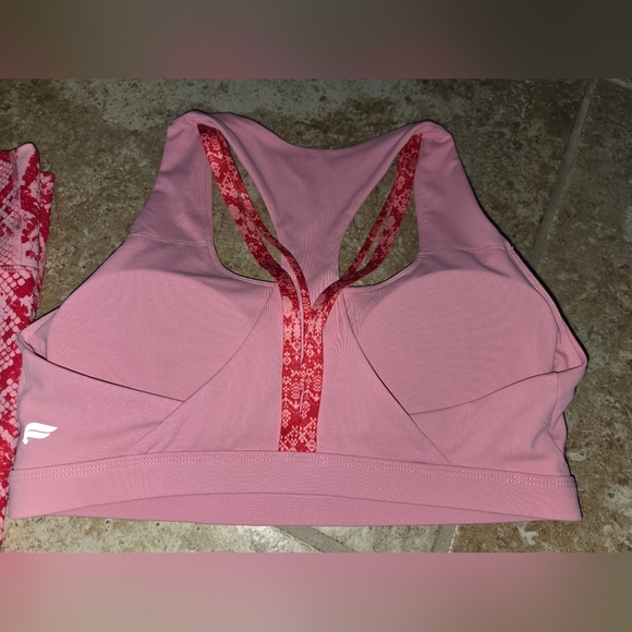 Fabletics matching set - Picture 2 of 4